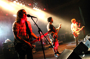 在线轰炸电话网页版